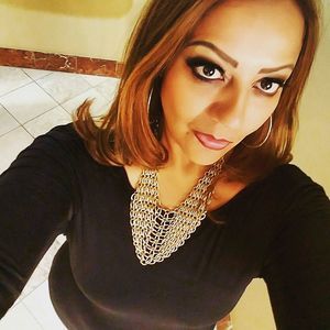 Meet your Posher, Veronica